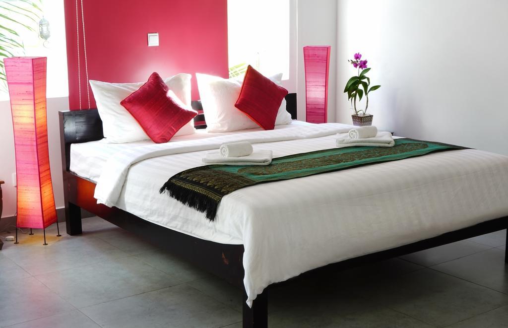 Paris Angkor Boutique Hotel Siem Reap Exterior photo