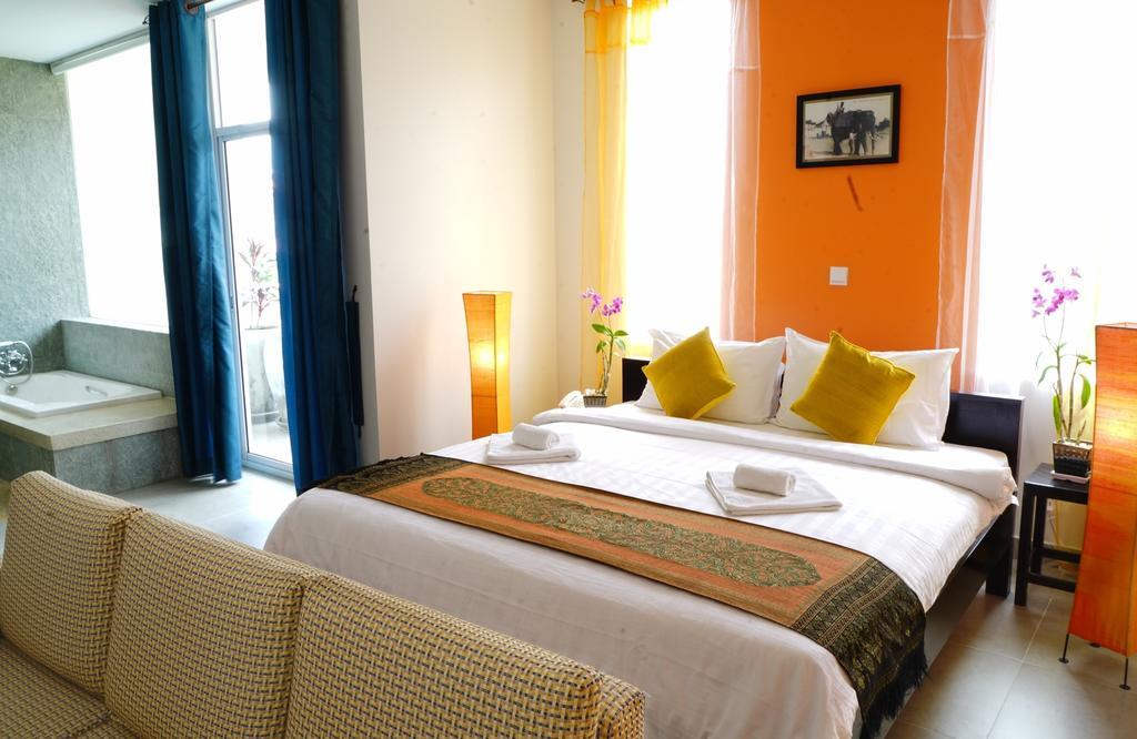 Paris Angkor Boutique Hotel Siem Reap Exterior photo