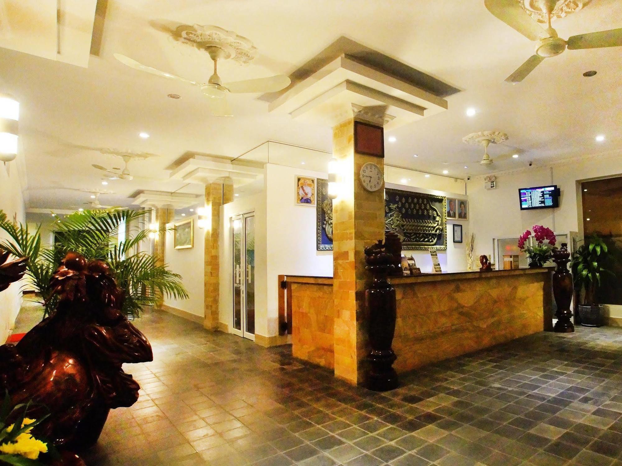 Paris Angkor Boutique Hotel Siem Reap Exterior photo