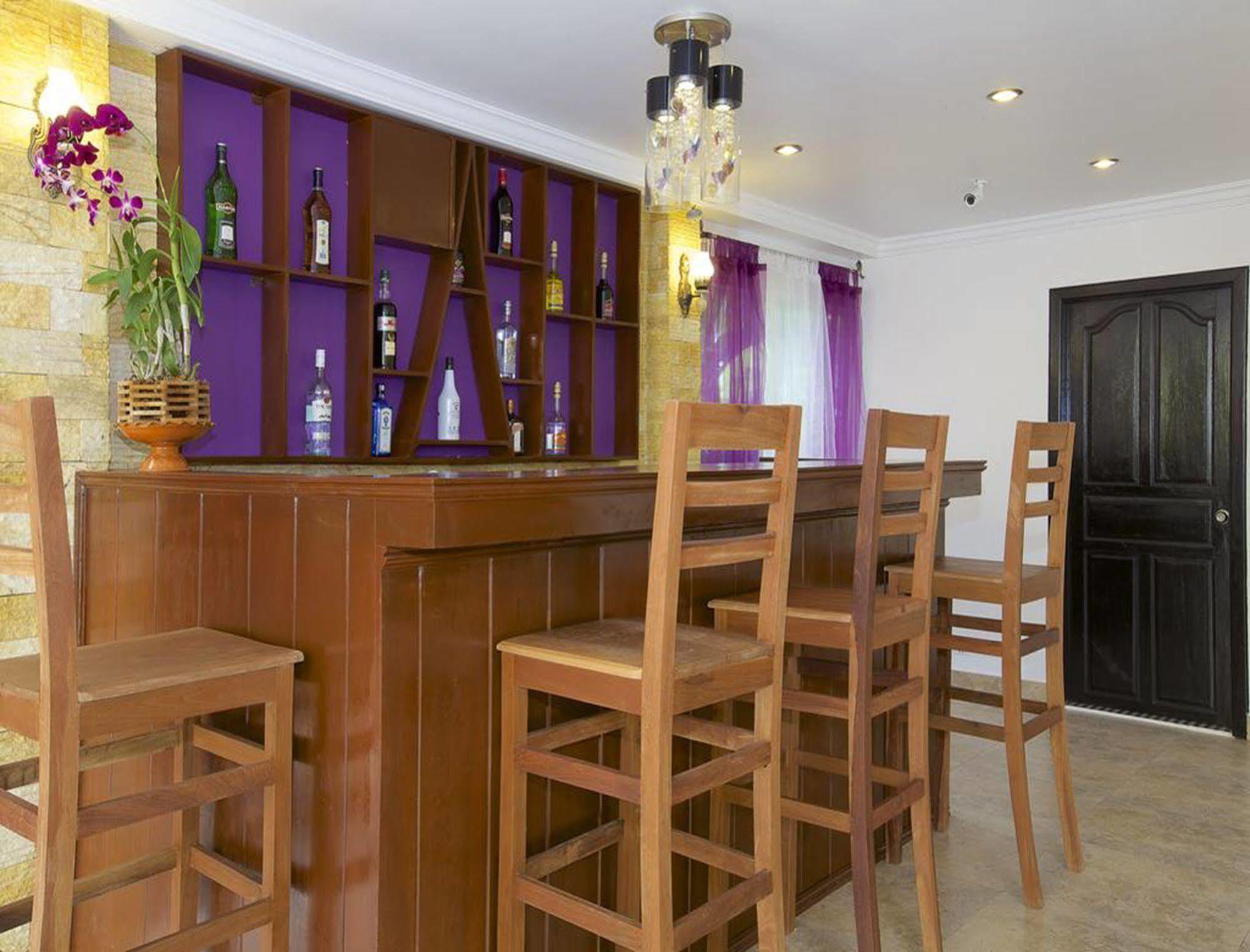 Paris Angkor Boutique Hotel Siem Reap Exterior photo