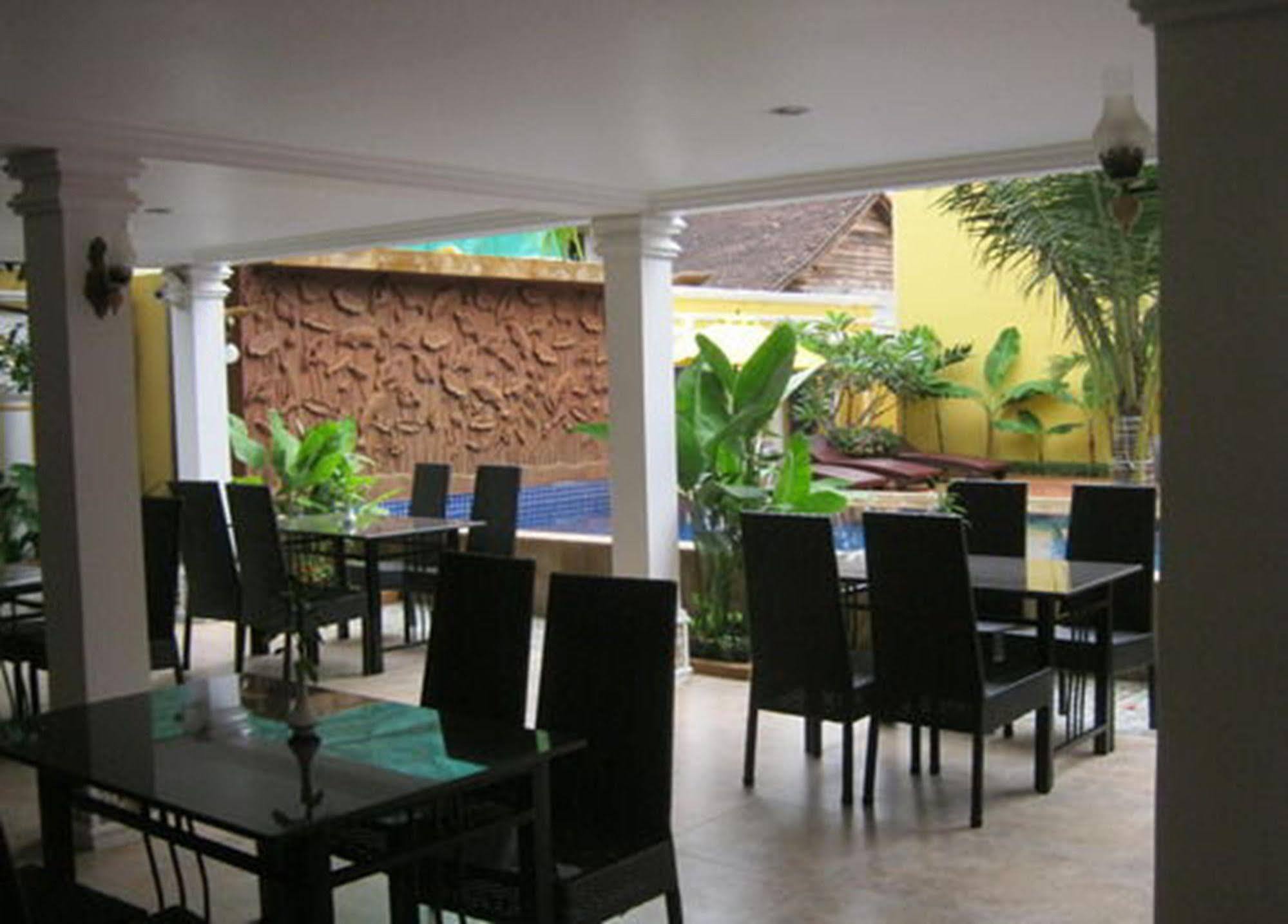 Paris Angkor Boutique Hotel Siem Reap Exterior photo