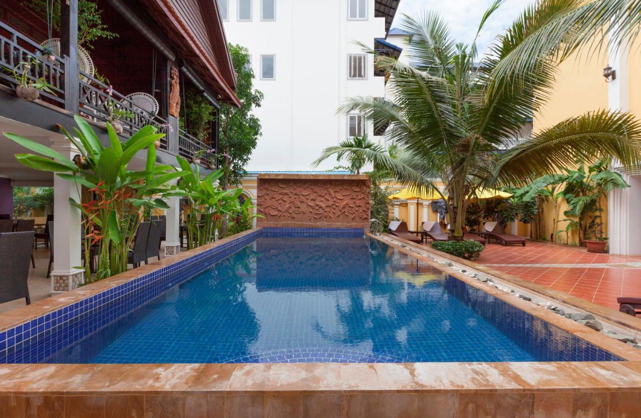 Paris Angkor Boutique Hotel Siem Reap Exterior photo